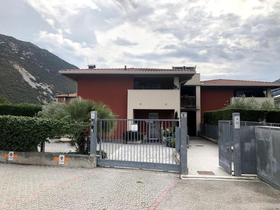 Porta Del Garda Dro